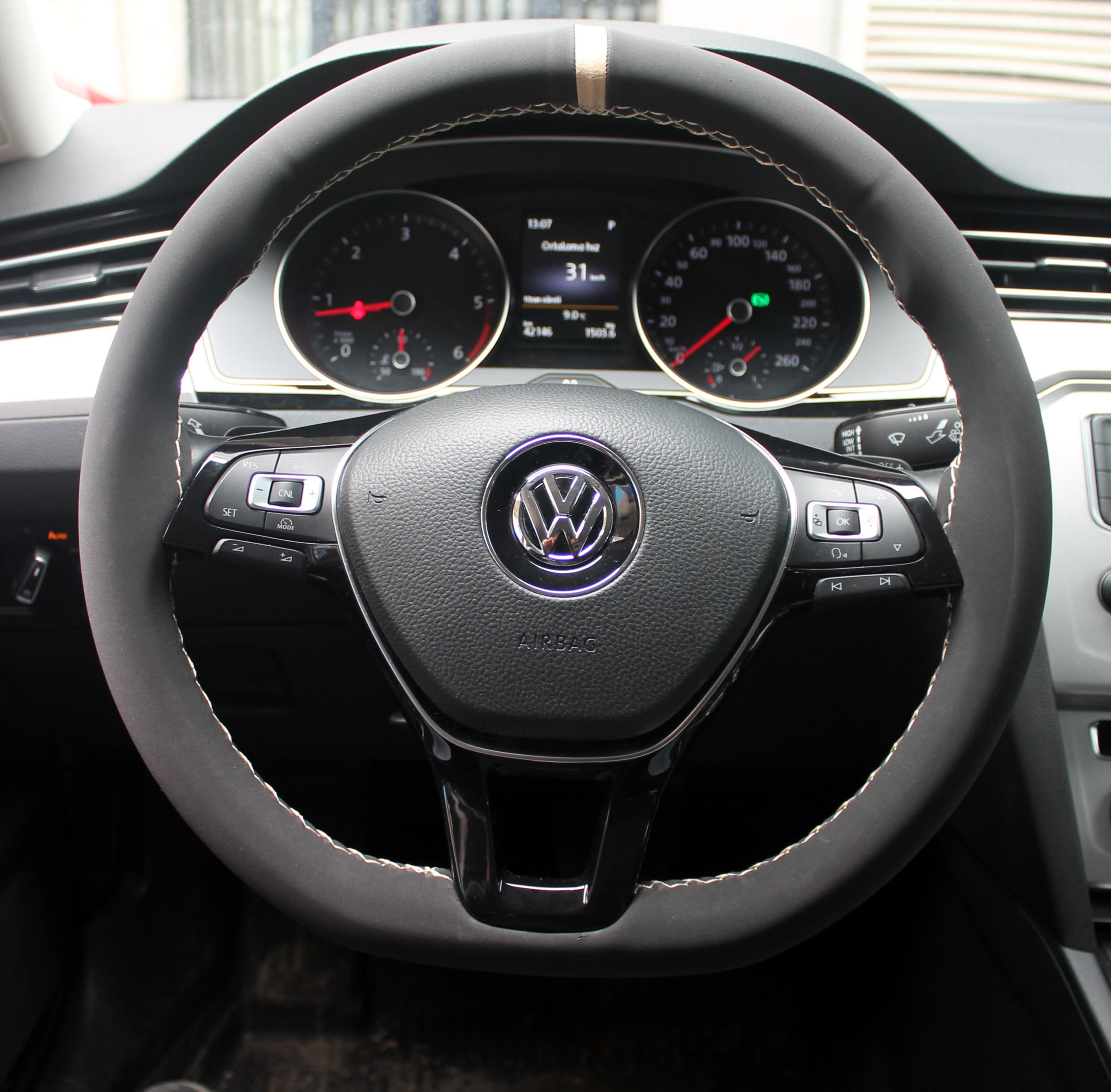 18088 DİREKSİYON KILIFI DİKMELİ ALCANTRA YÜZÜK BEJ İP - Görsel 1