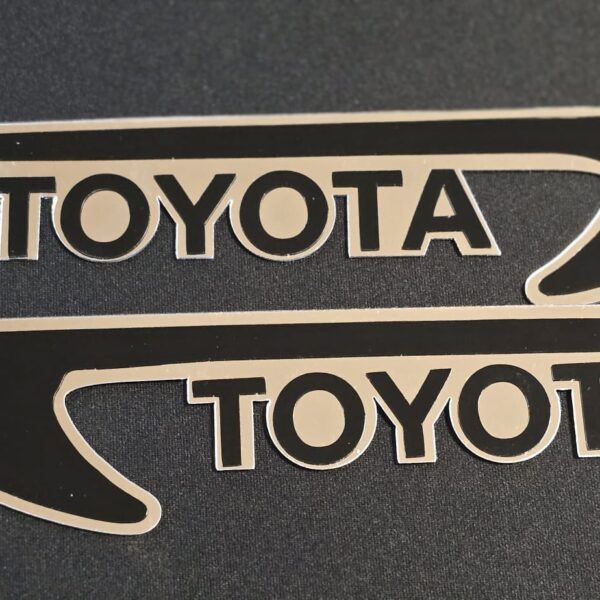 Toyota Çamurluk Venti