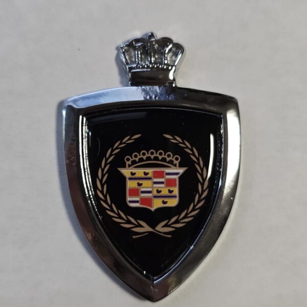 Taçlı Döküm Arma Cadıllac