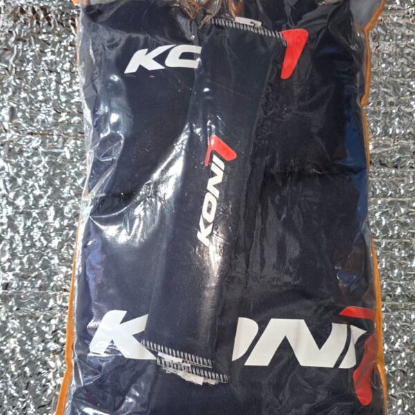 Servis Kılıfı 8Parça 2xBoyun Yastığı Kemer Pedi Ön ve Arka Koltuk Seti