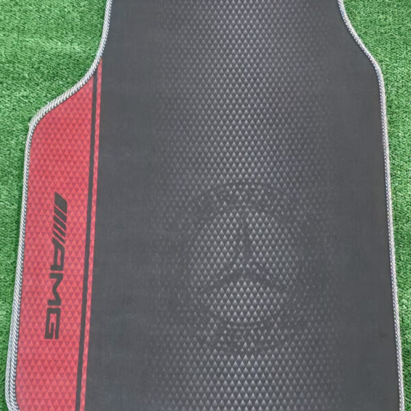 4 Adet Siyah Kırmızı Sport Tasarımlı Universal Oto Paspas Seti – Kaymaz Tabanlı Araç Paspası