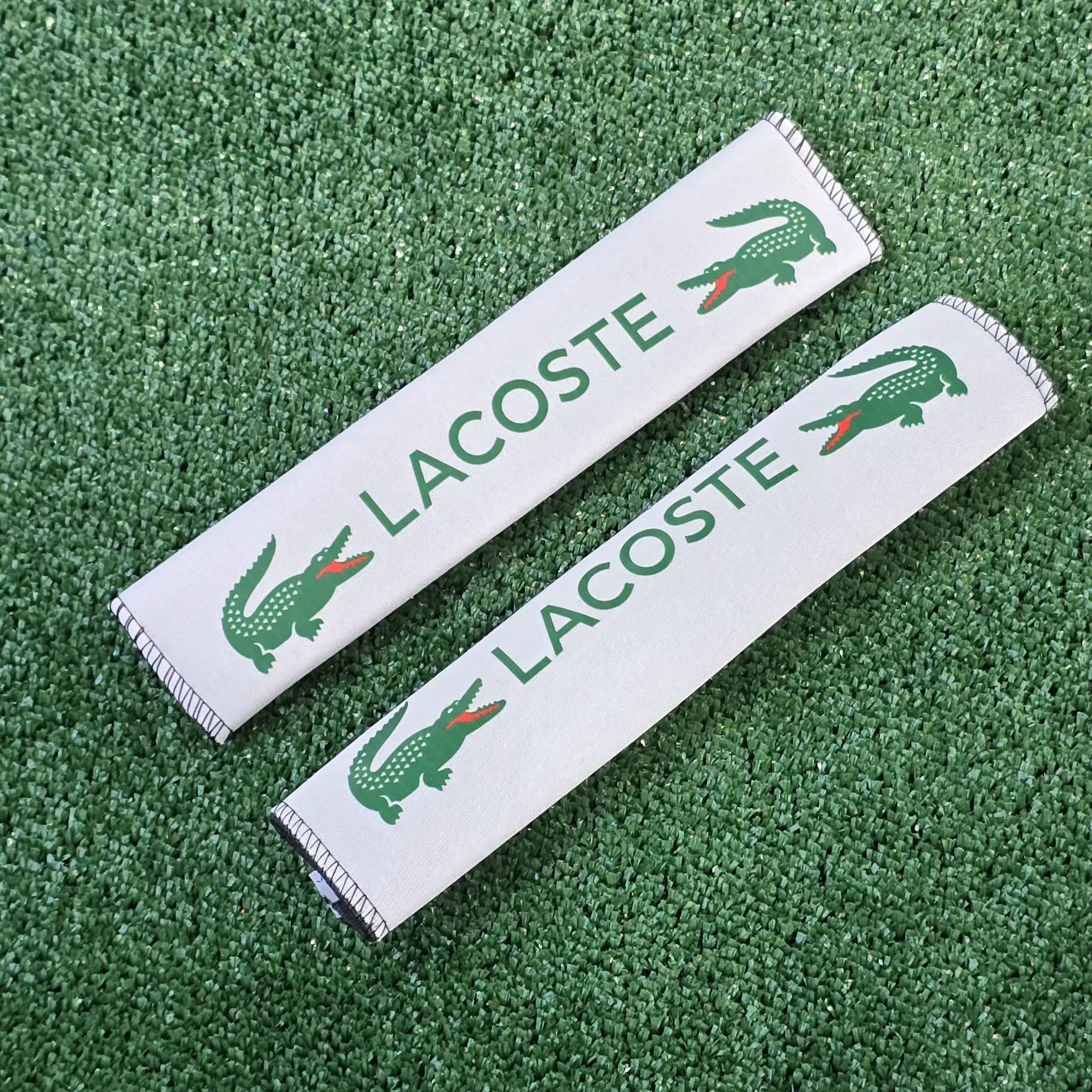 KEMR-PEDİ-LACOSTE Oto Emniyet Kemeri Pedi – Yumuşak Dokulu Kemer Koruyucu - Görsel 1